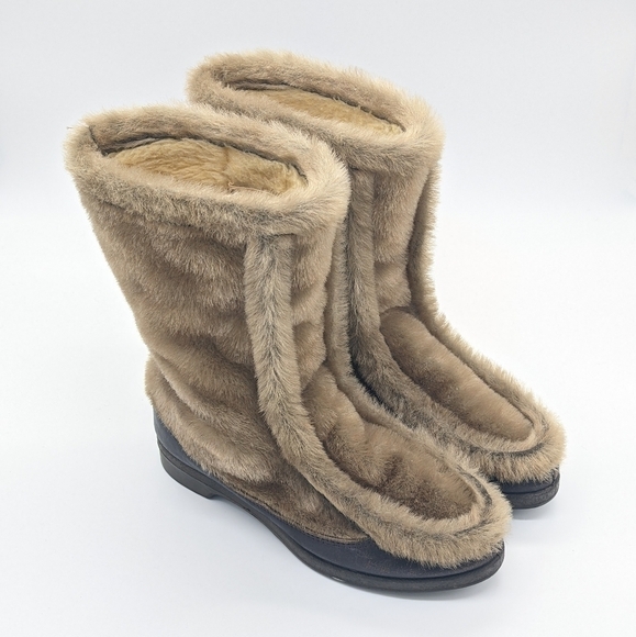 Vintage Snowland tan fur winter boot 7 - Picture 2 of 9